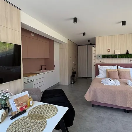 Apartmanhrabovob14 Апартаменты Ружомберок